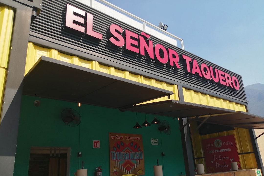 Anuncio Luminoso 3D